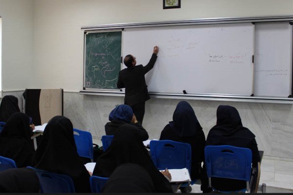 حذف دانشگاه‌های پیام‌نور دیر،کنگان،جم واهرم؛عدالت آموزشی یک مطالبه است