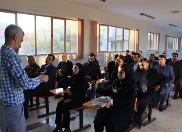 آغاز مصاحبه تخصصی پذیرفته‌شدگان آزمون استخدام گمرک به میزبانی کرمانشاه