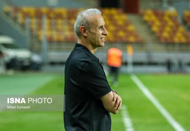 گل‌محمدی: بازیکنی از پرسپولیس در لیست ما نیست