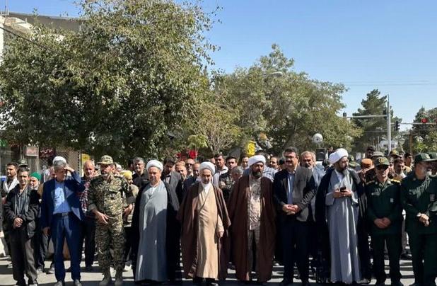 راهپیمایی جمعه خشم و نصر در چناران برگزار شد