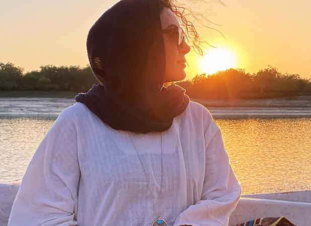 عکس‌های هنریِ سارا سریال «خوش نشین‌ها» با استایلی ساحلی