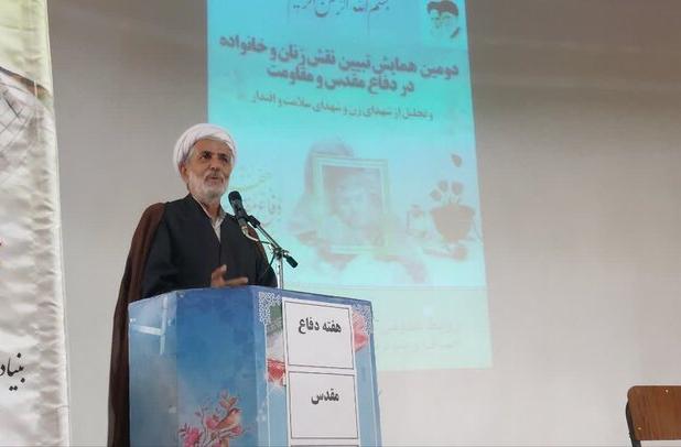 مروجی نسب: نقش زنان و خانواده در دفاع مقدس بی‌بدیل است