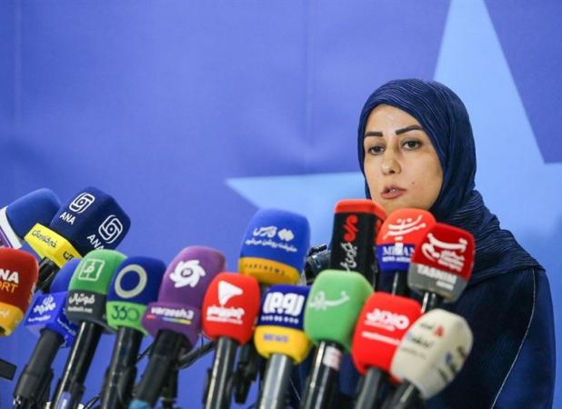 سیما: امیدوارم آذری جهرمی ۳ خرداد از خوردن شیرموز لذت ببرد!