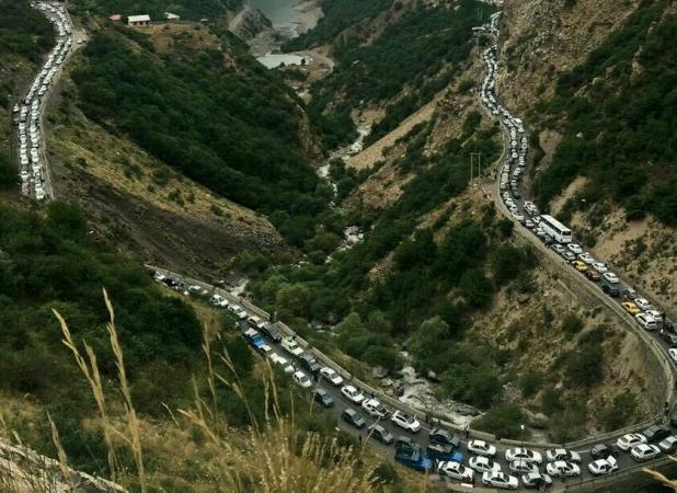 جاده چالوس دوباه یک طرفه شد