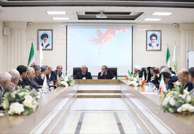 نماینده ویژه رییس مجلس: احیای دریاچه ارومیه نیازمند تصمیم‌سازی ملی و مدیریت یکپارچه است