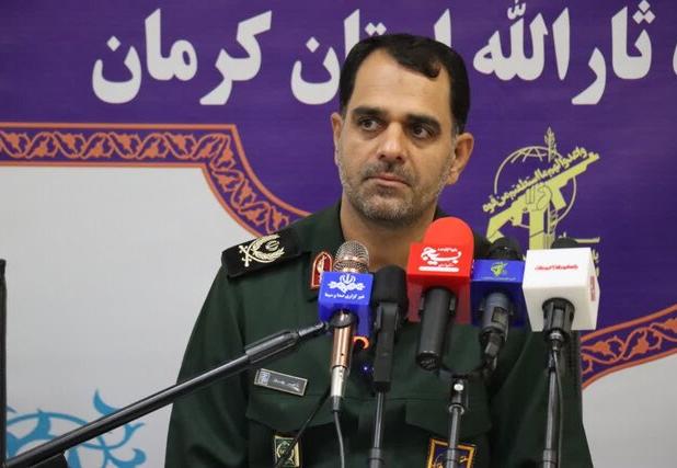 بسیج یعنی ملت ایران/ حل مسائل کشور از محله‌ها آغاز می‌شود