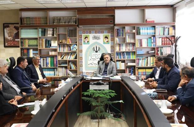 برگزاری همایش پیرغلامان فرهنگی حسینی در آموزش و پرورش فارس