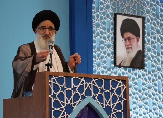 امام‌جمعه کرج: مطالبه گری باید همراه باانصاف و رعایت حرمت مؤمنان باشد