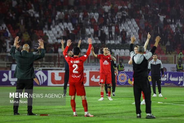 قهرمان لیگ بیست و چهارم در یک رکورد با استقلال و پرسپولیس شریک شد