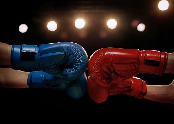 تیم بانوان کیک‌بوکسینگ بوشهر در مسابقات قهرمانی کشور درخشید