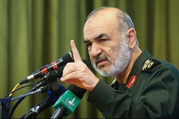 سلامی: درهای جهنم را به روی صهیونیست‌ها باز می‌کنیم
