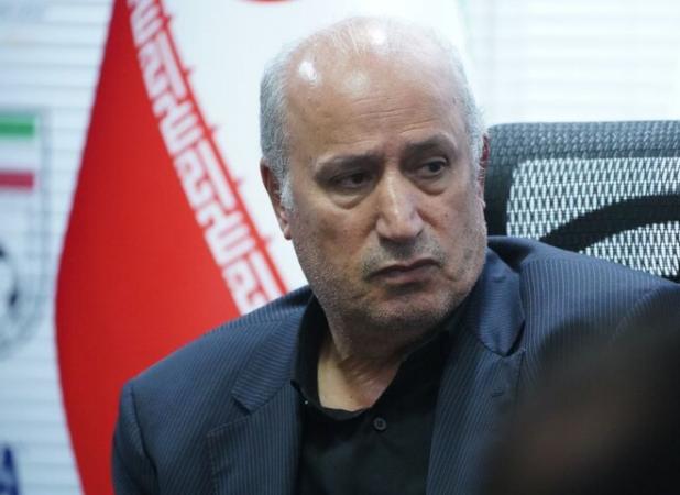 تاج: فدراسیون فوتبال با نمادهای رنگین‌کمانی در بازی تیم ملی مخالف است