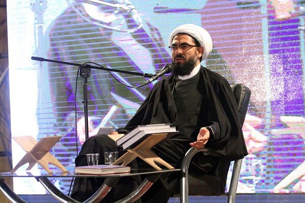 کم‌کاری و بی‌تدبیری برخی مدیران عامل اصلی مشکلات اقتصادی همدان است