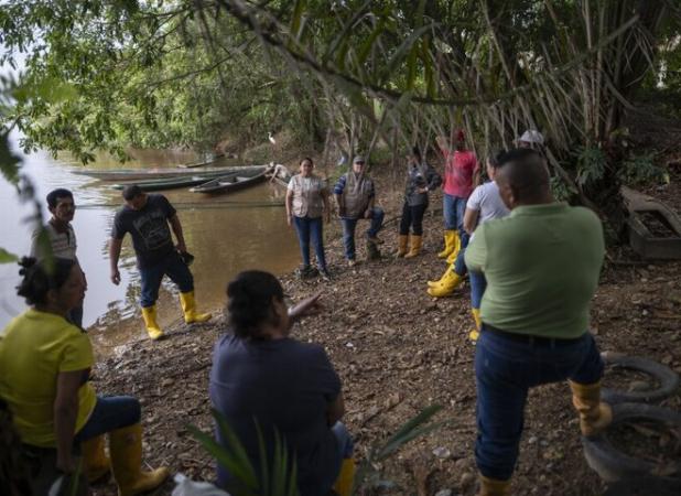 چندین مفقودی پس از طغیان ناگهانی رودخانه در مرکز کلمبیا