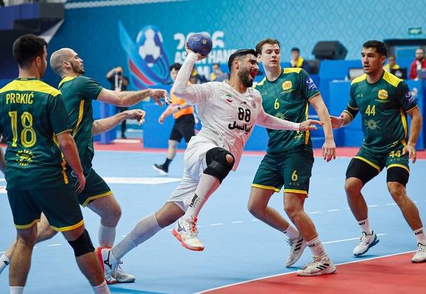 کاپیتان تیم ملی ایران: هنوز نمی‌دانم چرا نگذاشتند مقابل عربستان بازی کنم