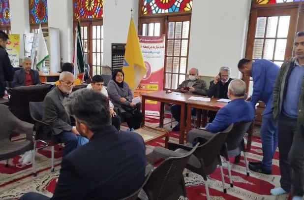 میز خدمت جهادی به مناسبت هفته بسیج در رشت برگزار شد