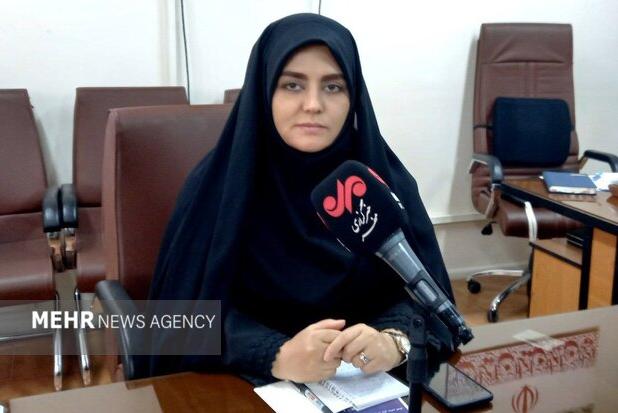 پویش «آینده‌سازان» در رباط کریم؛ توزیع لوازم التحریر میان۴۰۰ دانش آموز