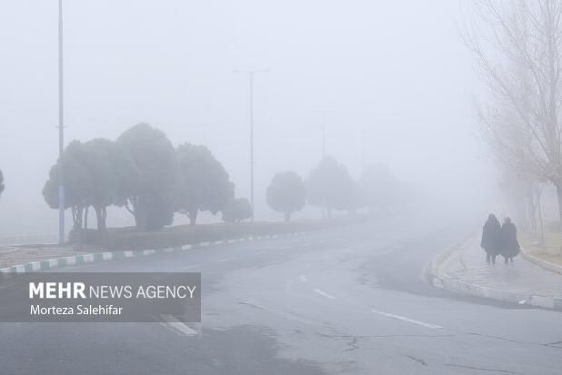 گیلان مه آلود می شود؛ رگبار و رعد و برق در برخی نقاط استان