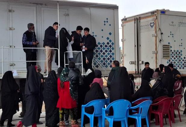 ارائه ۳۰۰۰ خدمت رایگان بیمارستان سیار برکت در مروست یزد