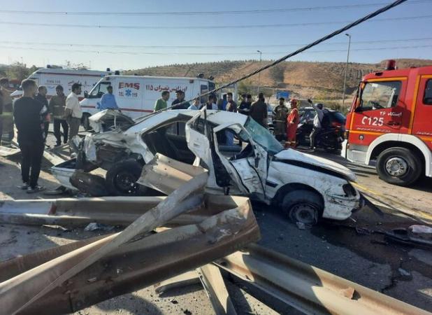 تصادف در محور «بوئین‌زهرا-اشتهارد» ۳ فوتی برجای گذاشت