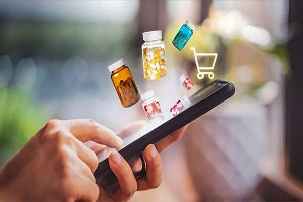 تقابل داروخانه‌ها و کسب‌وکارهای آنلاین؛ جنگ برای کنترل بازار دارو!
