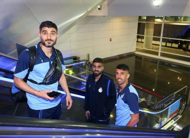 کاروان تیم فوتبال استقلال وارد دبی شد
