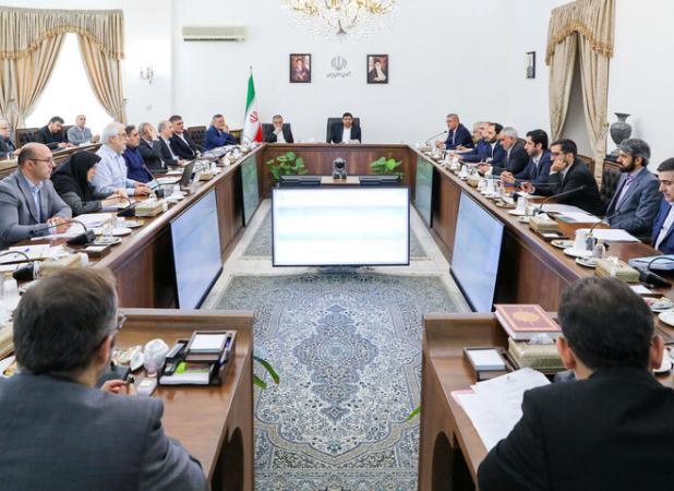 دستگاه‌های اجرایی دراولویت‌بندی ثبت سفارش و تخصیص ارز اهتمام کنند
