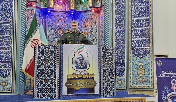 تفکر بسیجی نسخه برون رفت از مشکلات است