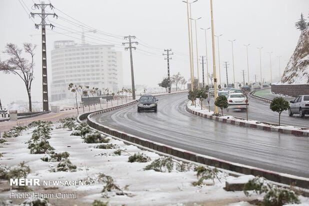 هشدار نارنجی و زرد برف و باران برای ۲۰ استان؛ ضرورت پرهیز از سفر رفتن