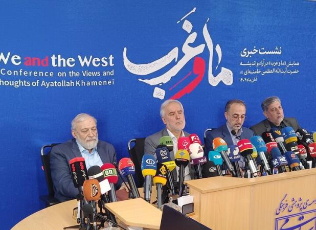 اسحاقی: نشانه‌های افول در پیشبرد تمدن غرب و نظام سلطه قابل مشاهده است