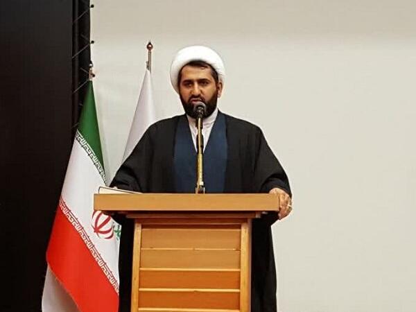 امام خمینی (ره) در برابر انحراف و نفوذ هیچگاه سکوت نکرد