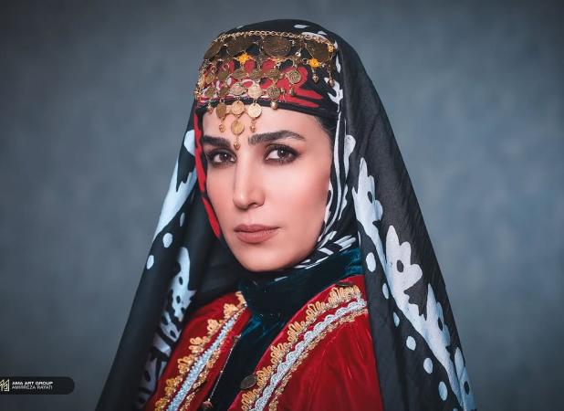 سوگل طهماسبی با استایلی اصیل خودنمایی کرد