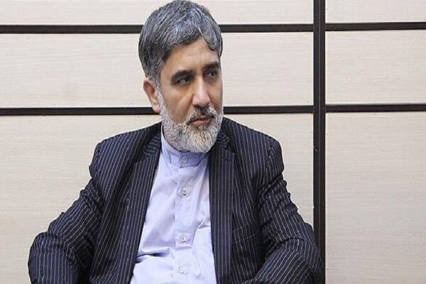 ساماندهی اتباع بیگانه از سوی دولت مورد پیگیری جدی قرار گیرد