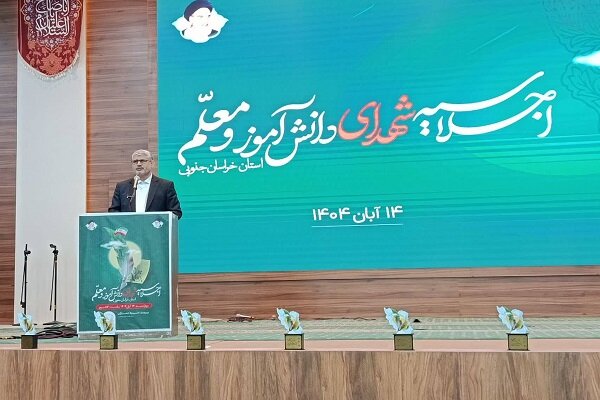 زنده نگاه داشتن یاد شهدا سبب افزایش امنیت و اقتدار کشور می‌شود