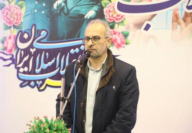 معاون استاندار قم: دهه فجر، زبان جهانی و همه فهم عزت و استقلال ایران است