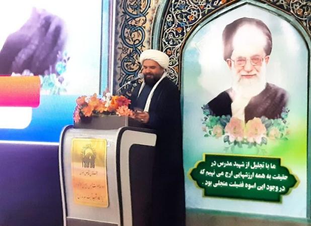 نیک بین: آیت‌الله مدرس؛ سیاست‌مداری که دیانت را معیار خدمت به مردم کرد