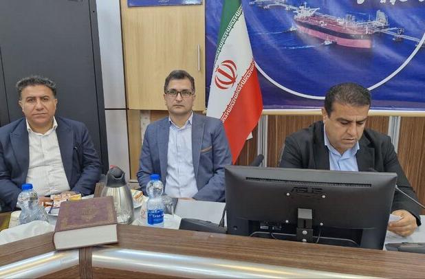 جزیره خارگ نماد مقاومت است
