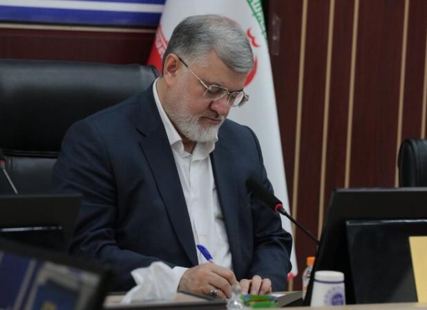 استاندار تهران درگذشت مادر شهیدان «جوادنیا» را تسلیت گفت