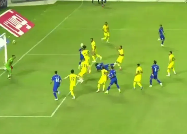 داور، VAR و یک گل بحث‌برانگیز در شیراز