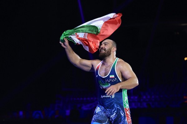 امیرحسین زارع طلایی شد