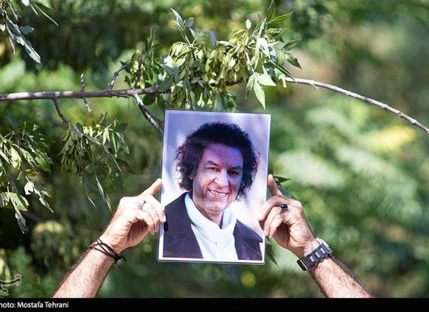 آرش میراحمدی با حضور طنازان تلویزیون و سینما بدرقه شد + عکس