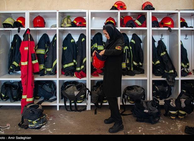 فراخوان جذب 20 بانوی آتش‌نشان برای شرق تهران