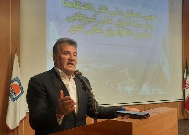 نماینده آمل: دانشگاه موتور محرک توسعه و کانون تولید علم و فناوری است