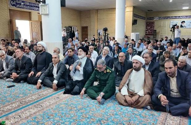 یادواره شهدای بمباران هوایی شهرهای ایوان و زرنه برگزار شد