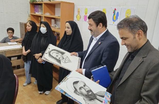 هنرمندان  سرمایه‌های فرهنگی و معنوی جامعه هستند