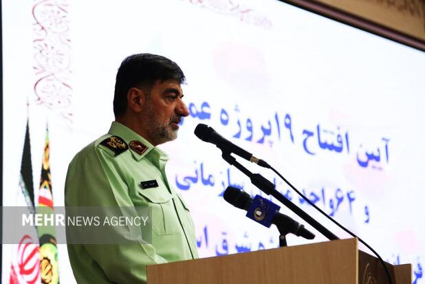 سردار رادان: شهدا مشعل فروزان عزت و استقلال ایران هستند