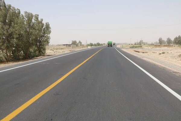 اجرای ۳۳ کیلومتر خط‌کشی در جاده‌های بروجرد