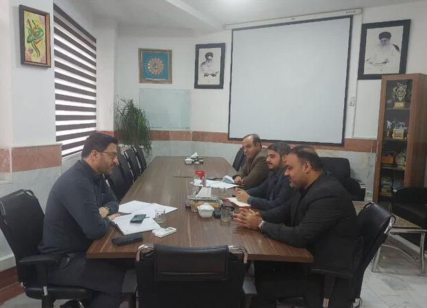 تولیدات جشنواره بین‌المللی مهدویت در تبلیغات شهری قم به‌کار گرفته می‌شود