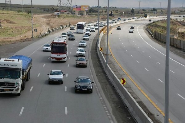 آغازعملیات خط‌کشی ۸۰۰ کیلومتر از راه‌های قم با اعتبار ۲۰۰ میلیارد ریال