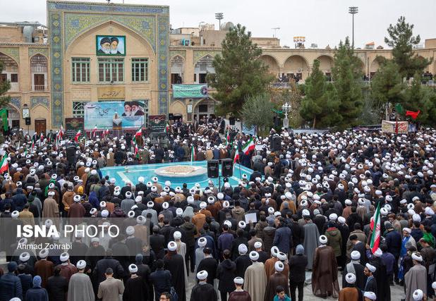 مراسم یوم الله ۹ دی قم در مدرسه فیضیه آغاز  شد